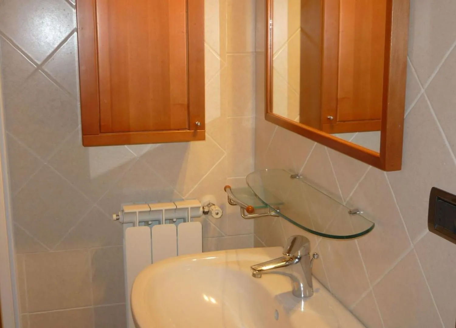 Casa Ceneruzzi Pensionat Gambassi Terme