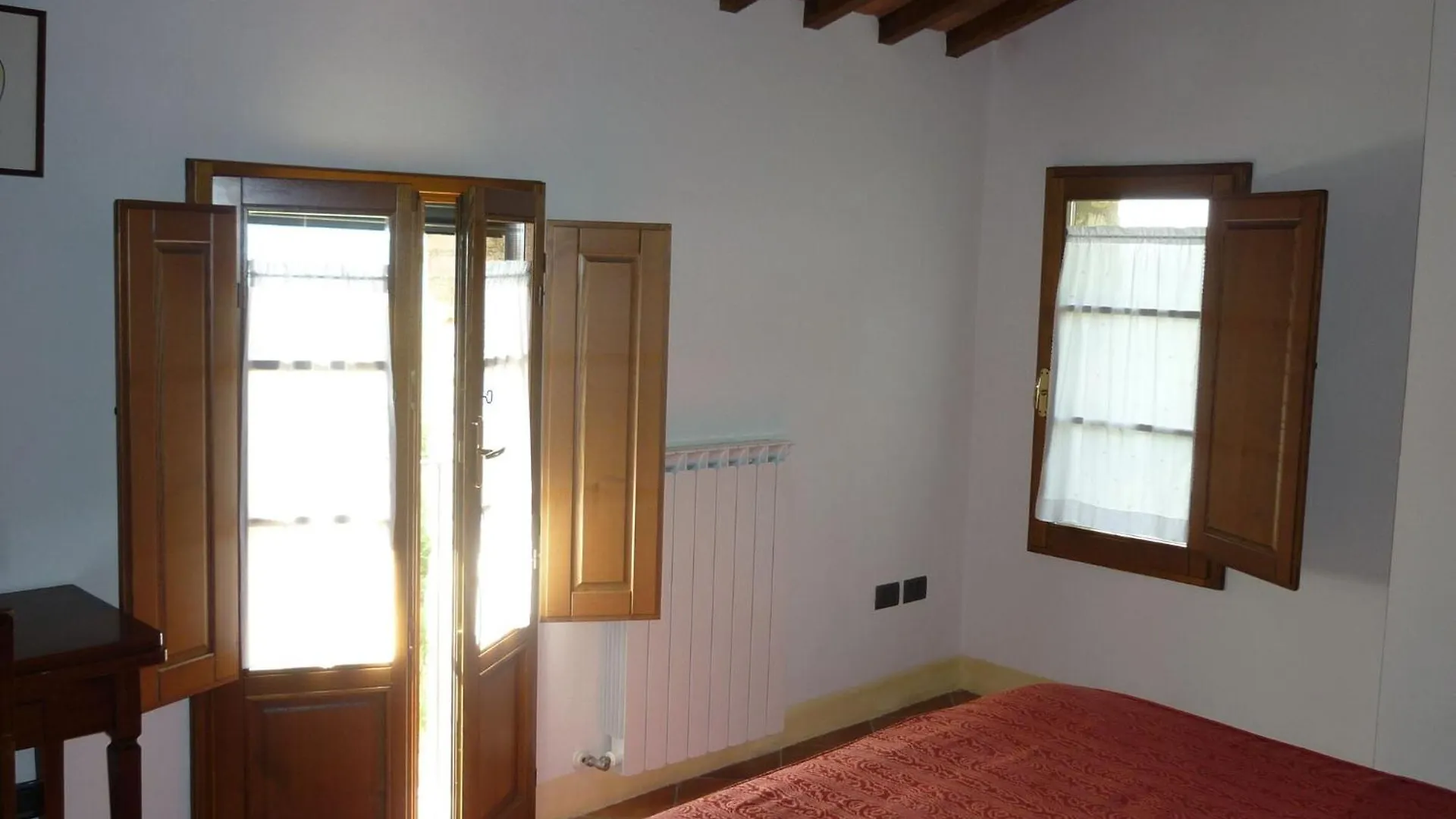 Casa Ceneruzzi Pensionat Gambassi Terme 0*,  Italien